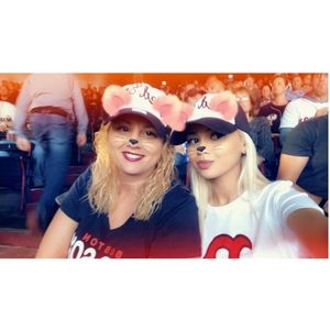 Meet your Posher, Janet